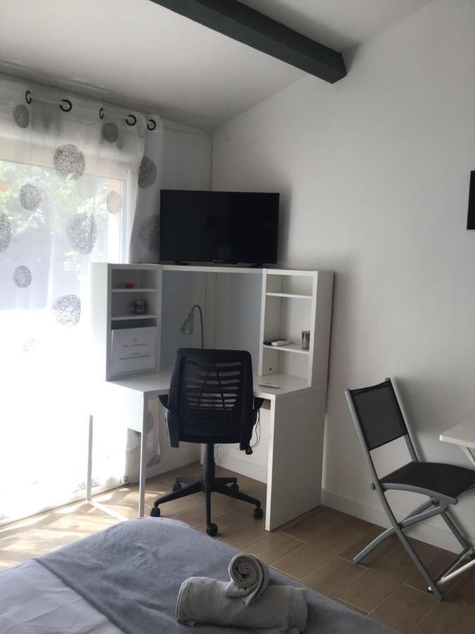 Studio Oustaou Acces Piscine Marseille Eksteriør billede